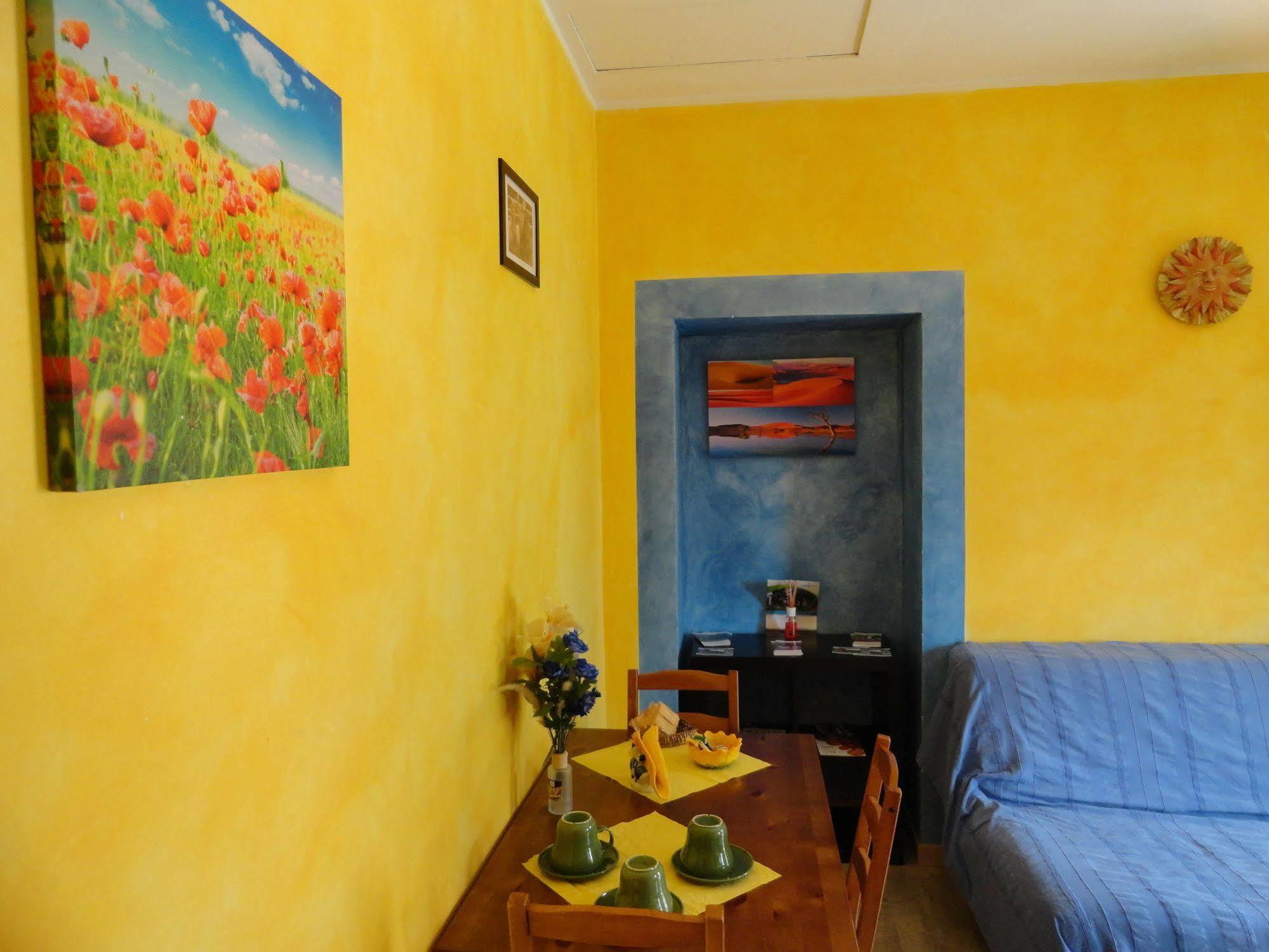 Casa Vacanza Spirito Libero 피아넬로 외부 사진