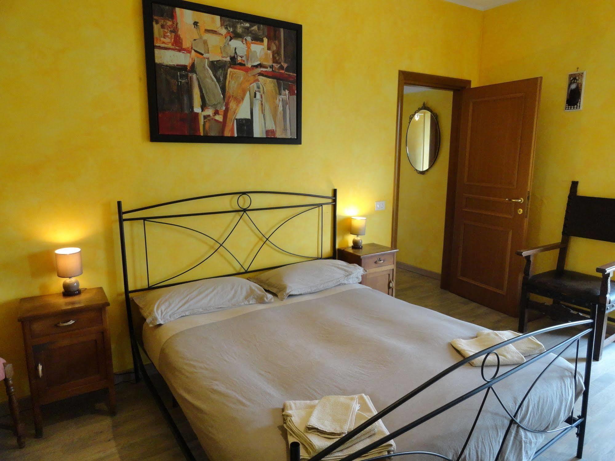 Casa Vacanza Spirito Libero 피아넬로 외부 사진