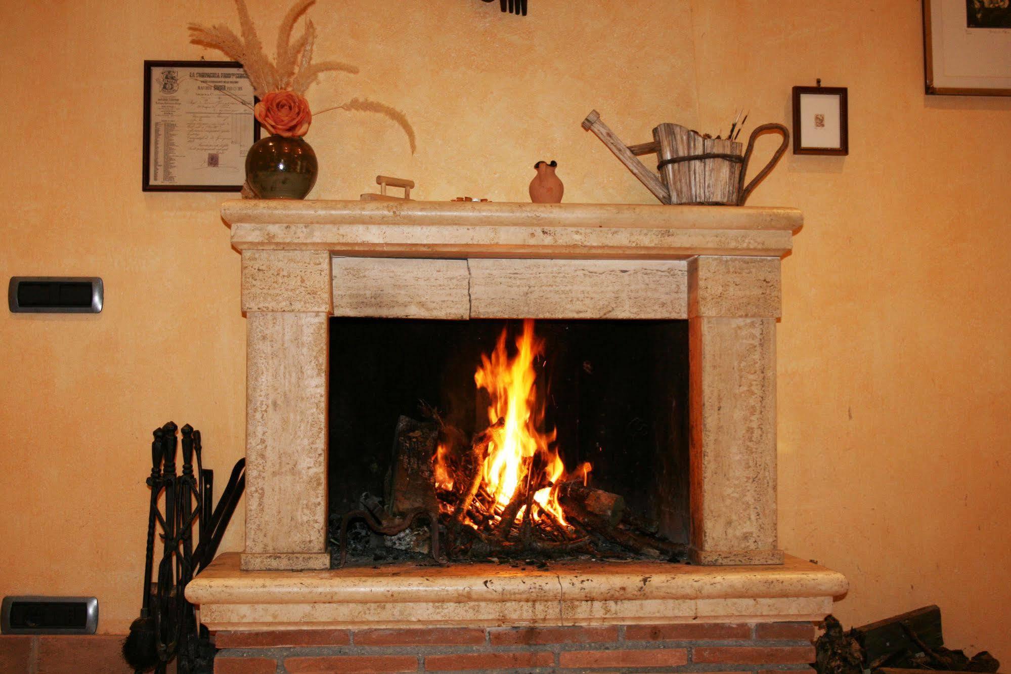 Casa Vacanza Spirito Libero 피아넬로 외부 사진